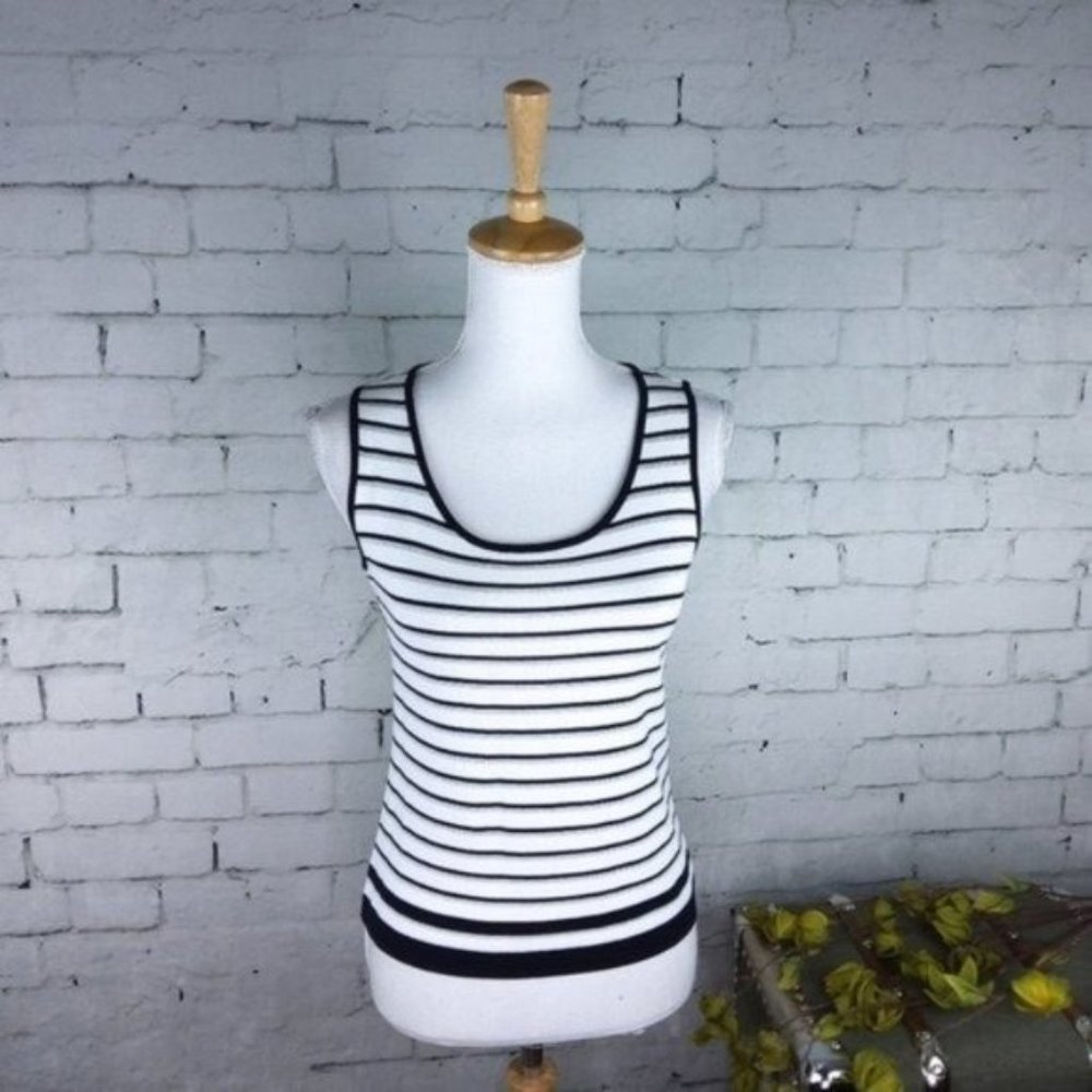 Escada Knit Sleeveless Metallic Striped Top White Size Small